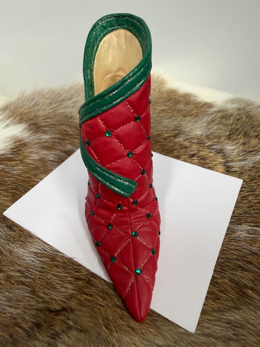 Just The Right Shoe Figurine- Pure Velvet- EJ388